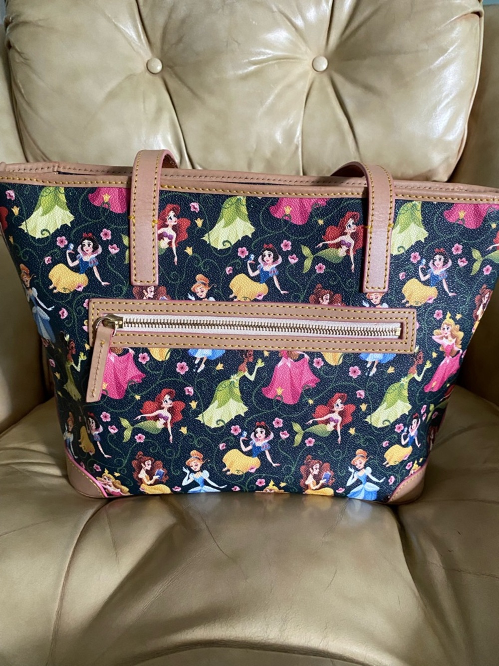 Dooney & Bourke Disney Bag Princess Half Marathon 2016 Tote Mermaid - Picture 5 of 15